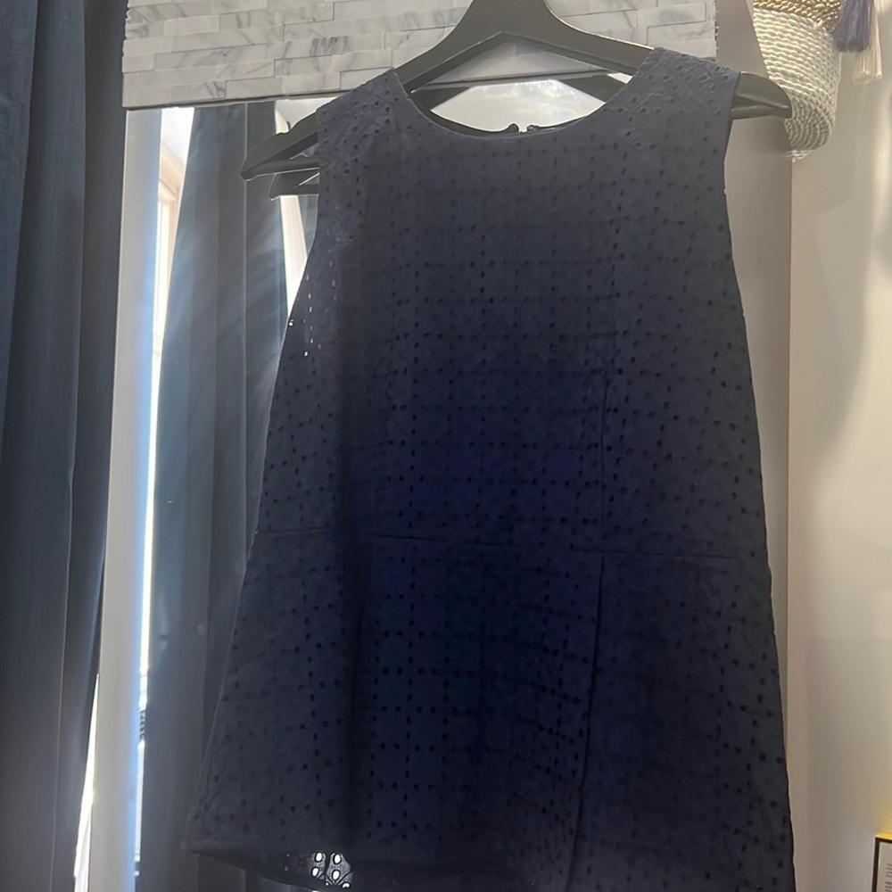 NWT Ann Taylor Eyelet peplum top in navy